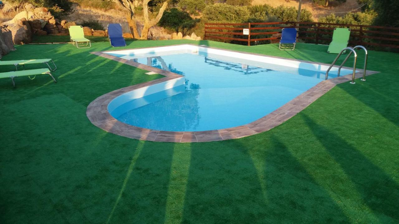 Agriturismo Sa E Padedda Mores Екстериор снимка