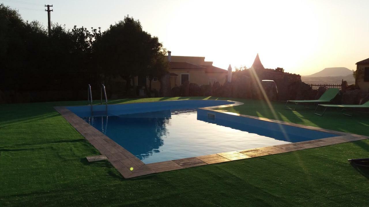 Agriturismo Sa E Padedda Mores Екстериор снимка