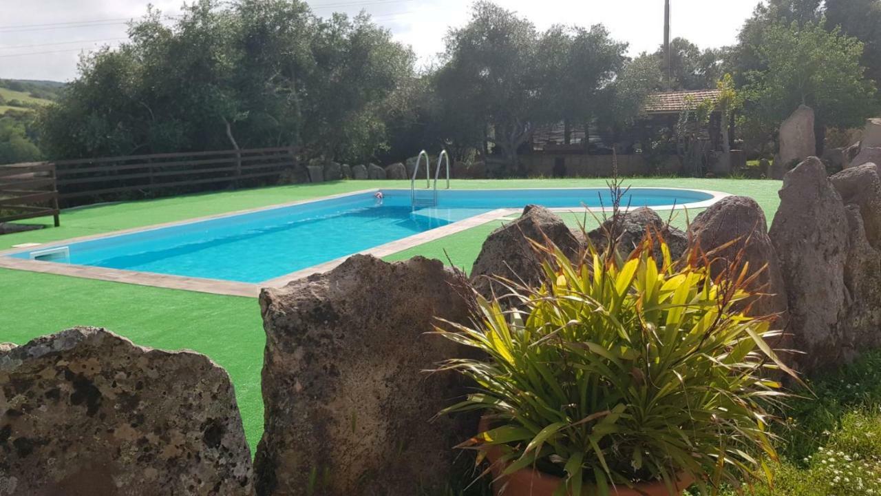 Agriturismo Sa E Padedda Mores Екстериор снимка