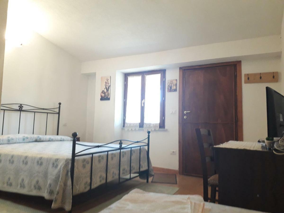 Agriturismo Sa E Padedda Mores Екстериор снимка